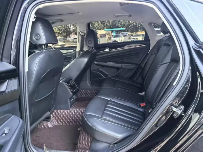 Volkswagen Passat PHEV 2022 Model 430PHEV Hybrid Business Edition – фото 9