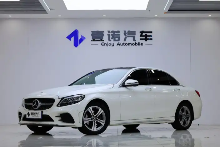 Mercedes-Benz C-Class 2021 Model C 260 L Sports Edition – фото 1