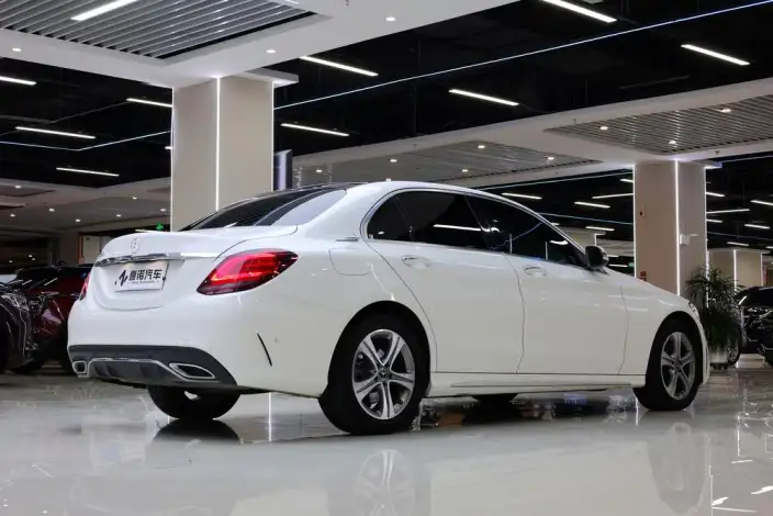 Mercedes-Benz C-Class 2021 Model C 260 L Sports Edition – фото 7