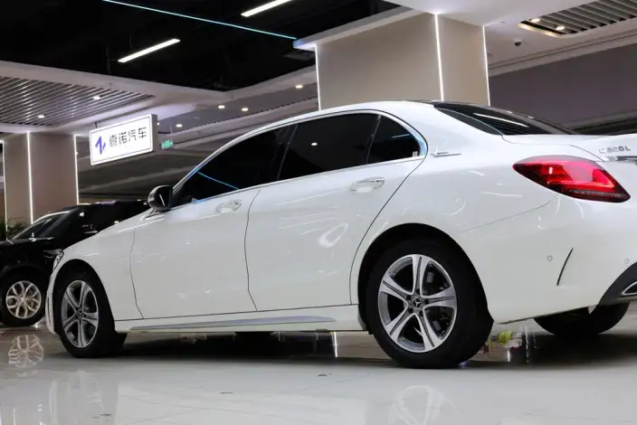 Mercedes-Benz C-Class 2021 Model C 260 L Sports Edition – фото 9