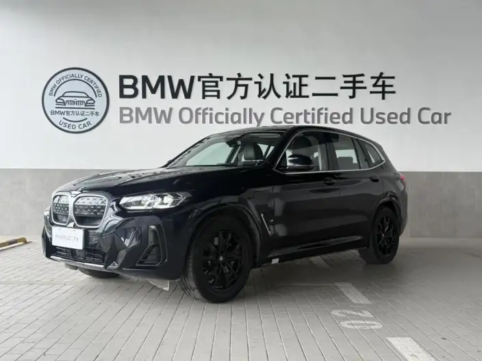 BMW iX3 2023 Model Leading Model – фото 1