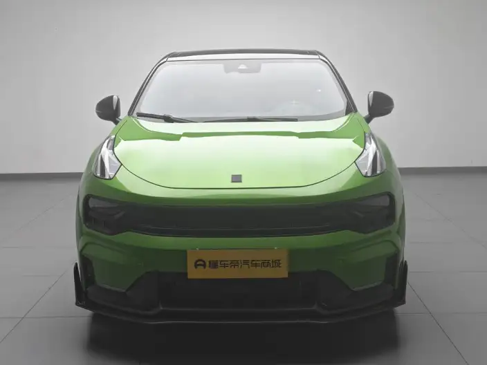 Lynk & Co 05 2021 Model 05+ 2.0TD Performance Package Edition – фото 2