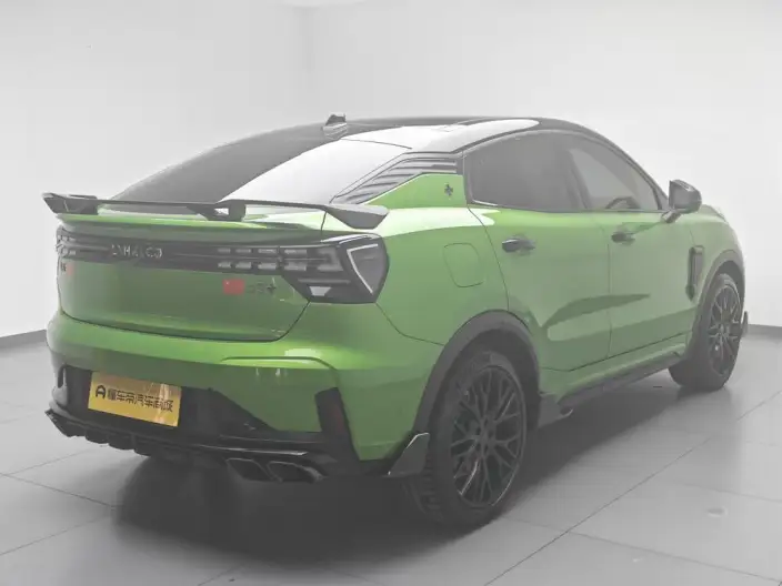 Lynk & Co 05 2021 Model 05+ 2.0TD Performance Package Edition – фото 7