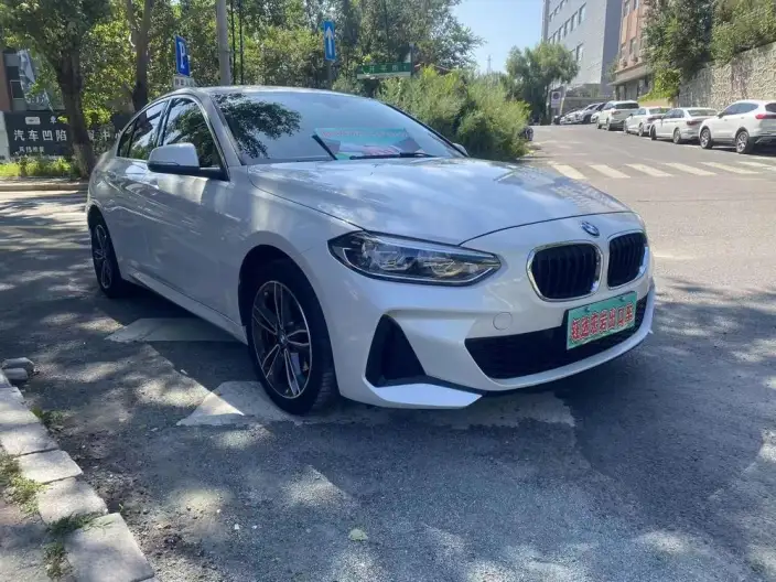 BMW 1 Series 2021 Model Facelift 120i M Sports Edition – фото 3