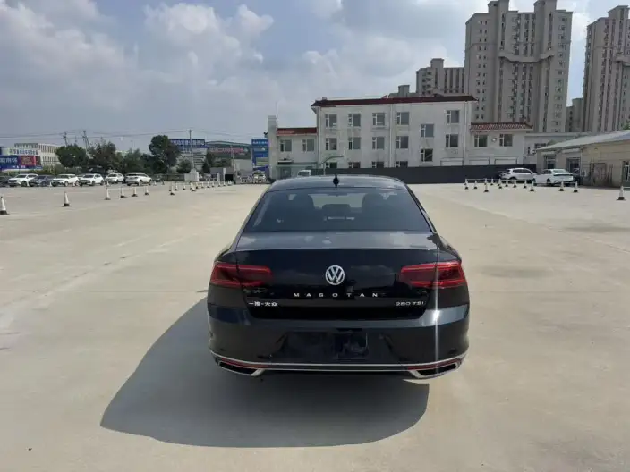 Volkswagen Magotan 2020 Model 280TSI DSG Comfort Model – фото 5