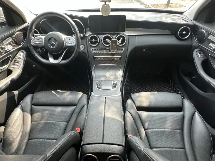 Mercedes-Benz C-Class 2020 Model C 260 L Sports Edition – фото 5