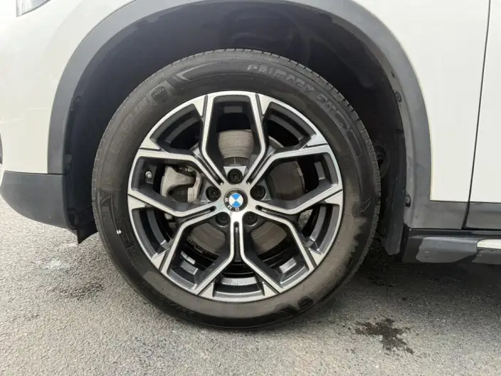 BMW X1 2022 Model sDrive25Li Leading Model – фото 6