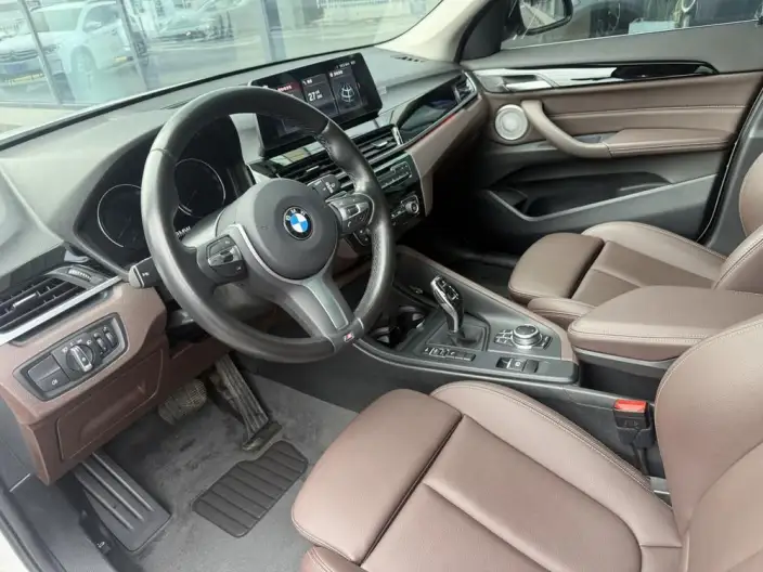 BMW X1 2022 Model sDrive25Li Leading Model – фото 8