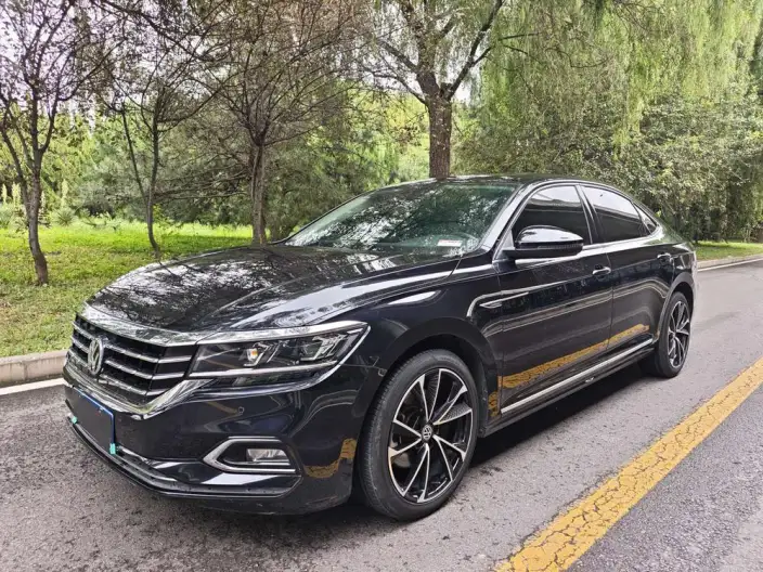 Volkswagen Passat 2020 Model 330TSI Elite Edition China VI – фото 1