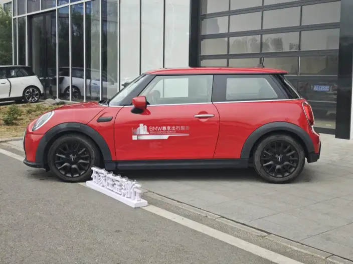 MINI 2022 Model 1.5T ONE