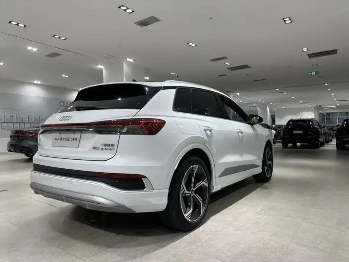 Audi Q4 e-tron 2024 Model 40 e-tron Chuangxing Edition – фото 6