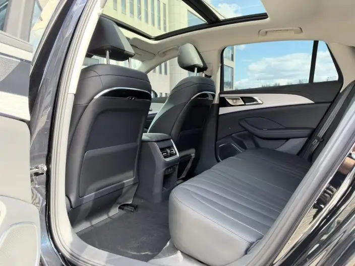 Hongqi H5 PHEV 2025 Model 170 Chao Hybrid Edition – фото 10
