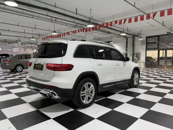 Mercedes-Benz GLB 2020 Model GLB 180 Fashion Model – фото 7