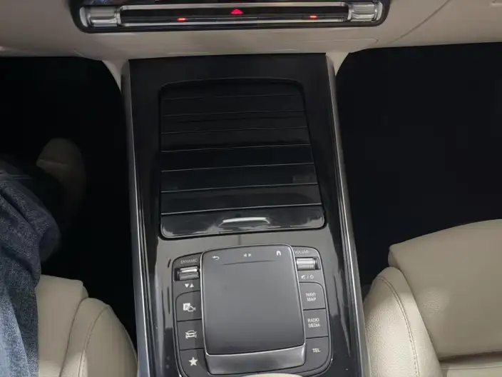 Mercedes-Benz GLB 2020 Model GLB 180 Fashion Model – фото 10