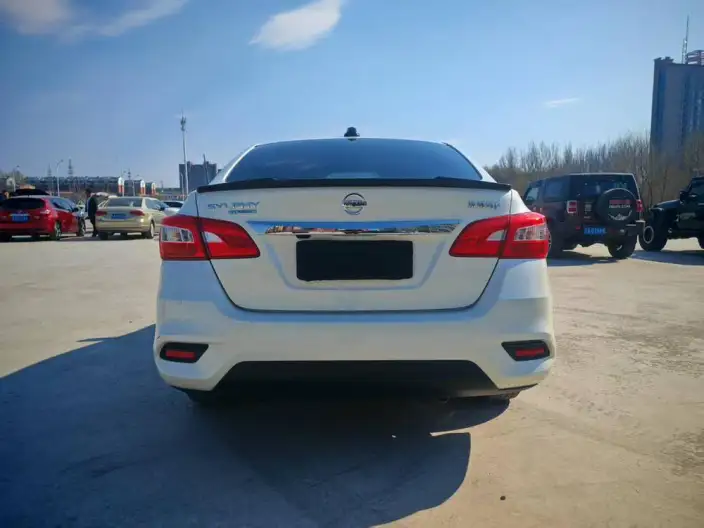 Nissan Sylphy 2021 Model Classic 1.6 XE CVT Comfort Edition – фото 5