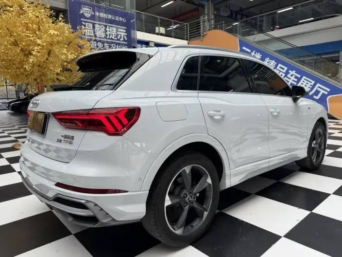 AUDI Q3 2022 Model 35 TFSI Fashion Dynamic Model – фото 7