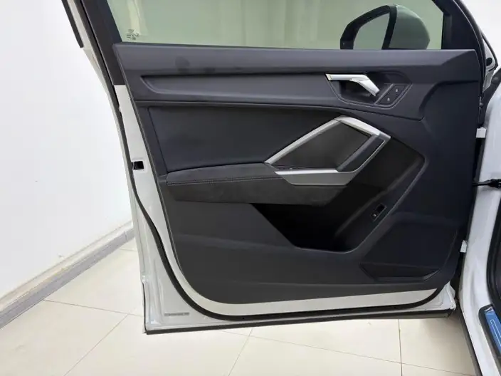AUDI Q3 2022 Model 35 TFSI Fashion Dynamic Model – фото 8