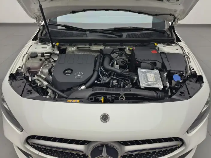 Mercedes-Benz A-class 2022 Model Facelift II A 200 L Sports sedan Fashion Edition – фото 10