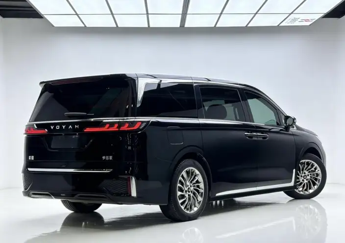 VOYAH Dreamer PHEV 2024 Model Ultra-long Endurance Ultimate Edition – фото 5