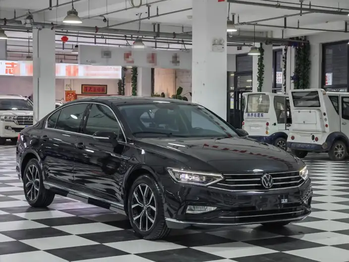Volkswagen Magotan 2020 Model 280TSI DSG Comfort Model – фото 3