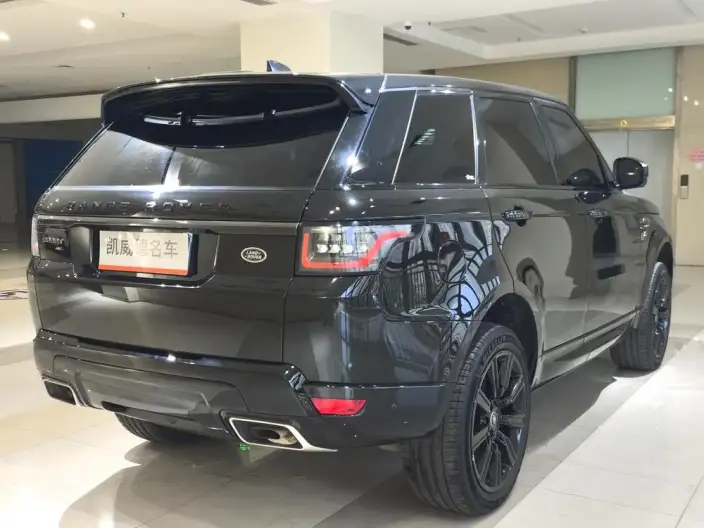 Range Rover Sport 2020 Model 3.0 L6 HST – фото 4
