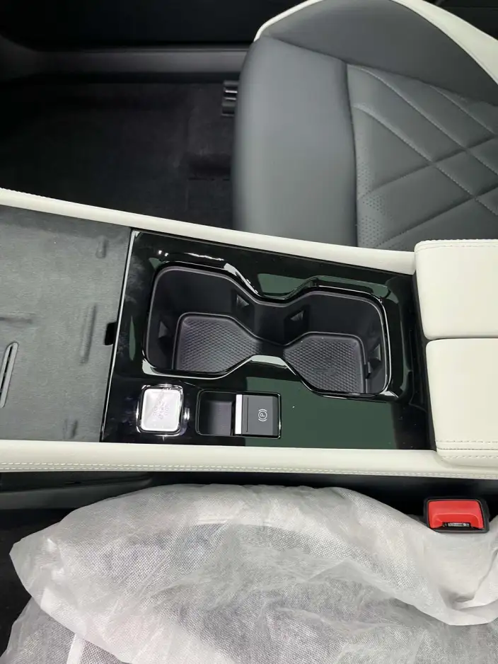 Volkswagen Sagitar 2026 Model S 300TSI DSG Deluxe Edition – фото 10