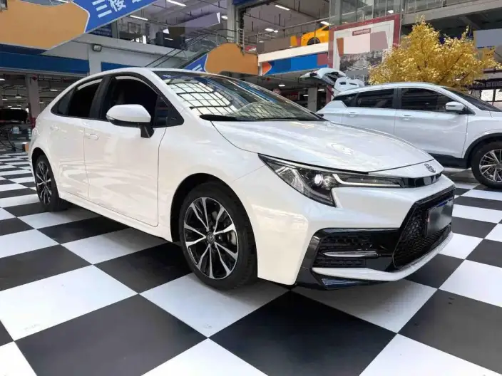 Toyota Levin 2022 Model 185T CVT Sports Edition – фото 3