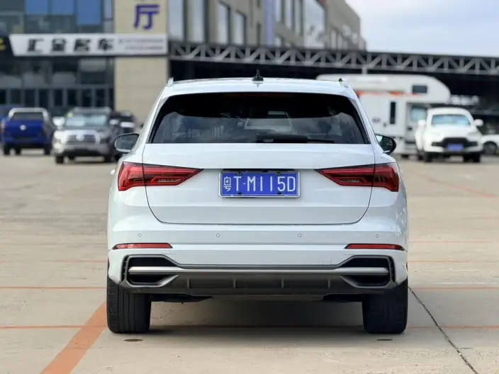 AUDI Q3 2022 Model 35 TFSI Fashion Dynamic Model – фото 5
