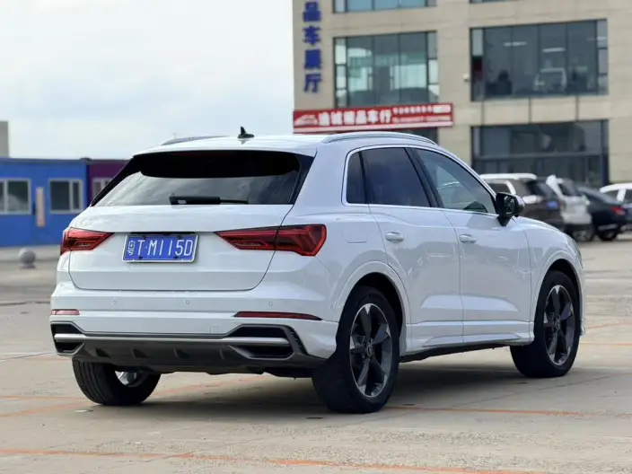 AUDI Q3 2022 Model 35 TFSI Fashion Dynamic Model – фото 6