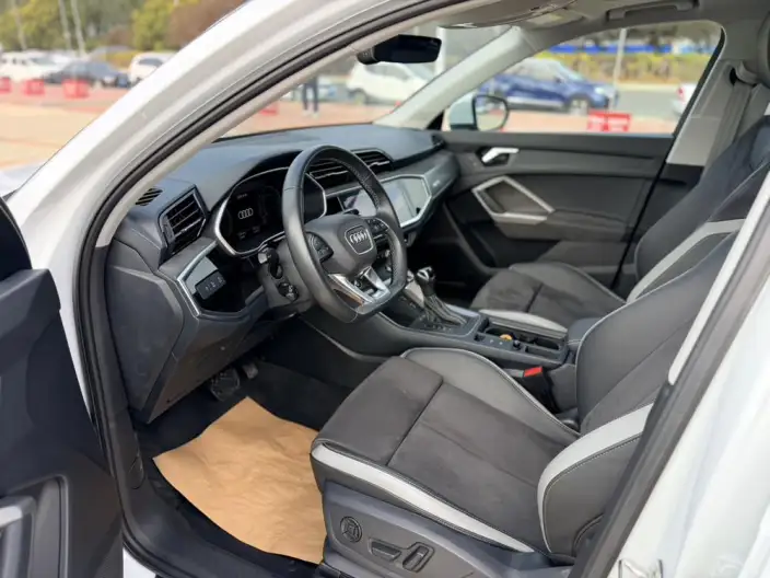 AUDI Q3 2022 Model 35 TFSI Fashion Dynamic Model – фото 8