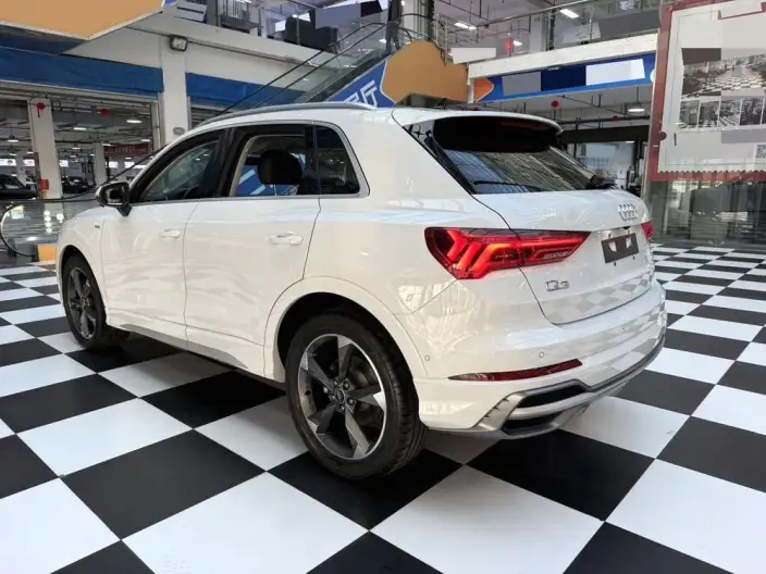 AUDI Q3 2022 Model 35 TFSI Fashion Dynamic Model – фото 4