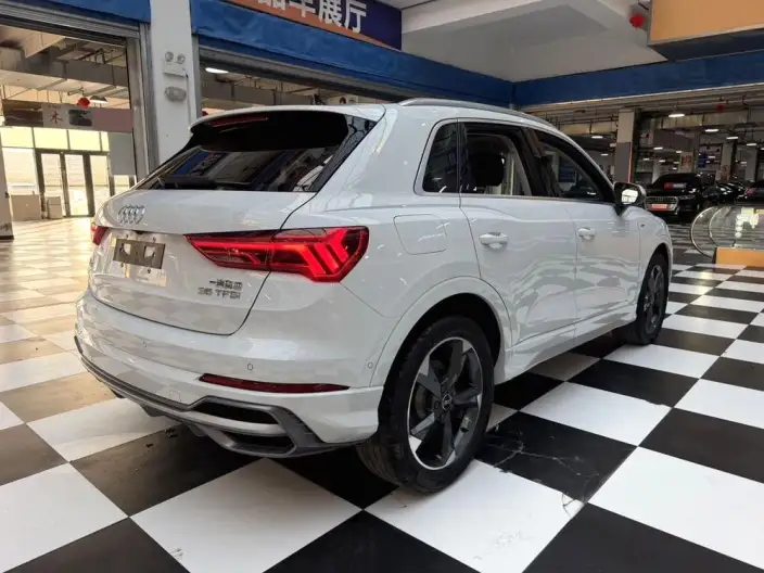 AUDI Q3 2022 Model 35 TFSI Fashion Dynamic Model – фото 6