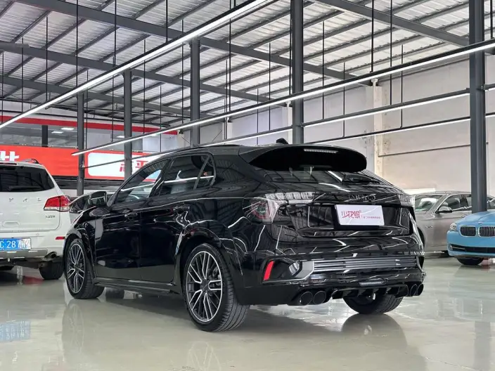 Lynk & Co 02 Hatchback 2021 Model 2.0TD Hatchback Halo – фото 4