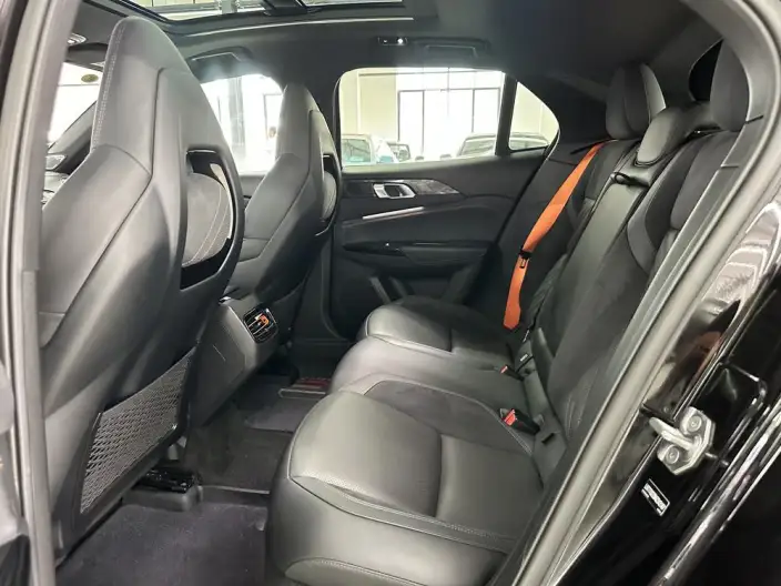Lynk & Co 02 Hatchback 2021 Model 2.0TD Hatchback Halo – фото 10