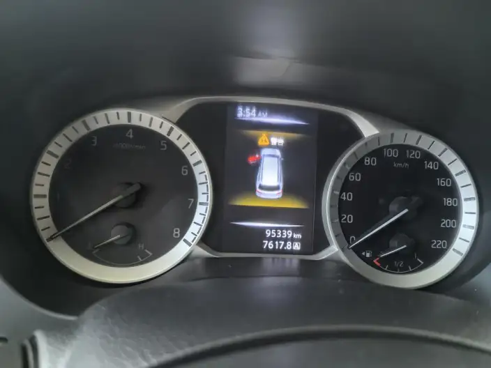 Nissan Terra 2020 Model 2.5L Automatic 2WD Deluxe Edition – фото 8