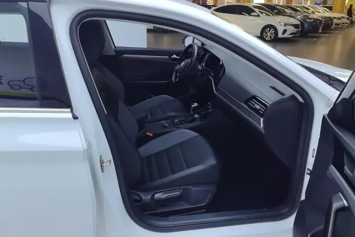 Volkswagen Sagitar 2021 Model 200TSI DSG Comfort Zhilian Edition – фото 8