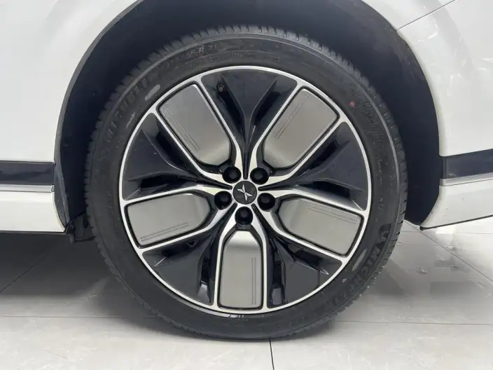 XPeng G9 2022 Model 702 Pro