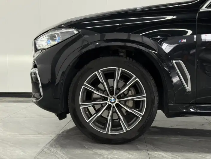 BMW X5 2022 Model xDrive 30Li Exclusive Model M Sports Set – фото 7