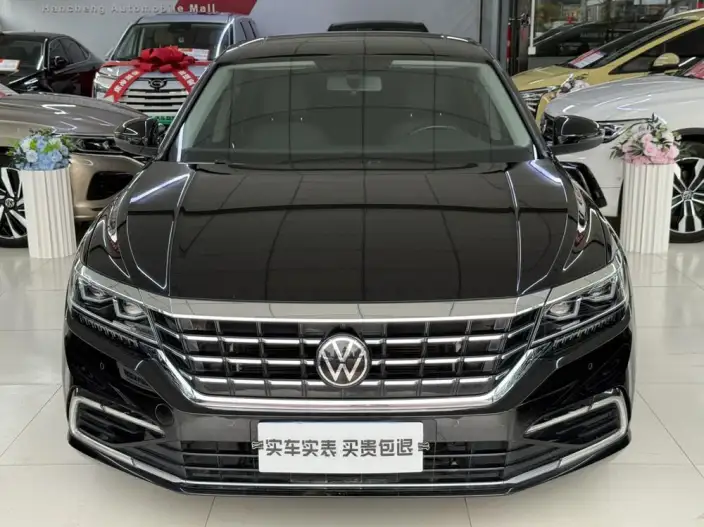 Volkswagen Passat 2021 Model 330TSI Deluxe Edition – фото 2