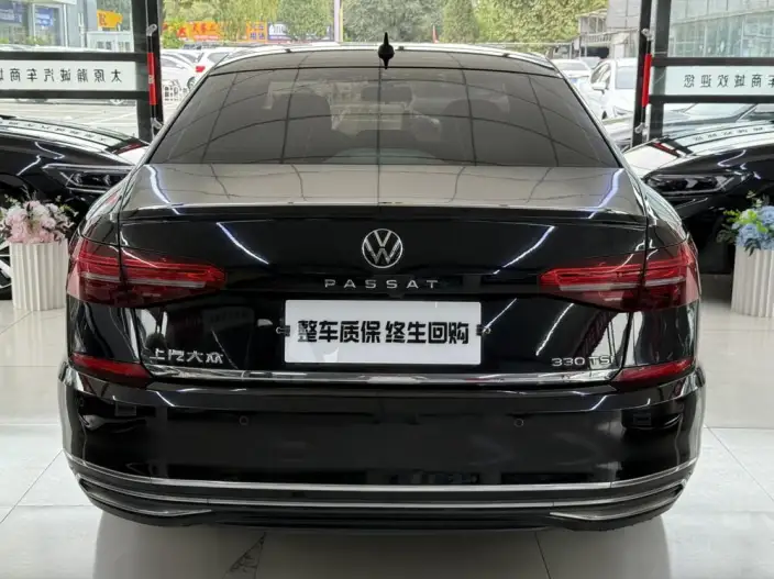 Volkswagen Passat 2021 Model 330TSI Deluxe Edition – фото 5