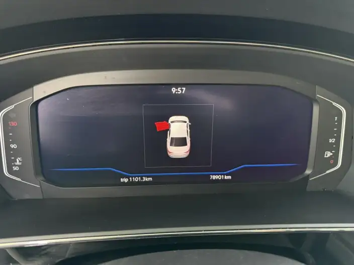 Volkswagen Passat 2021 Model 330TSI Deluxe Edition – фото 10