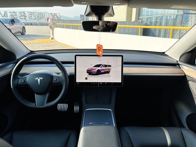 Tesla Model Y 2022 Performance AWD – фото 5