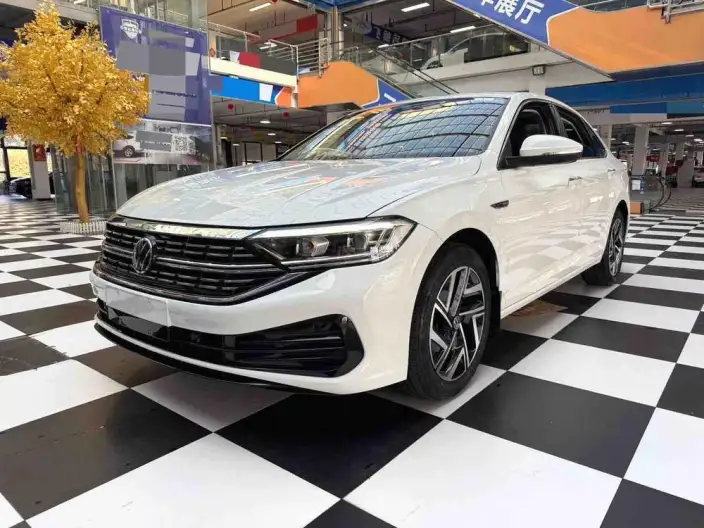 Volkswagen Sagitar 2023 Model 280TSI DSG Beyond Edition – фото 1