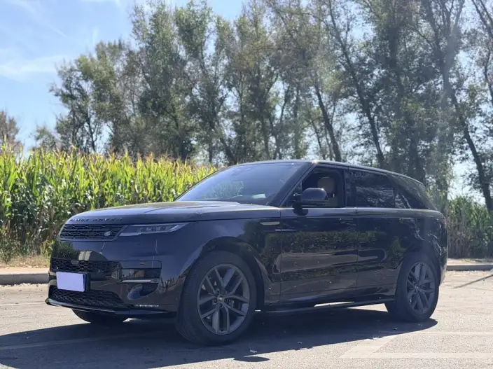 Range Rover Sport 2023 Model 3.0 L6 DYNAMIC HSE – фото 1