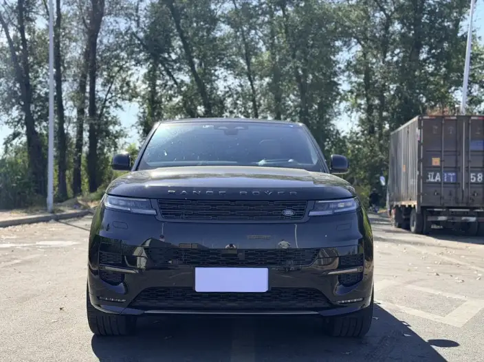Range Rover Sport 2023 Model 3.0 L6 DYNAMIC HSE – фото 2