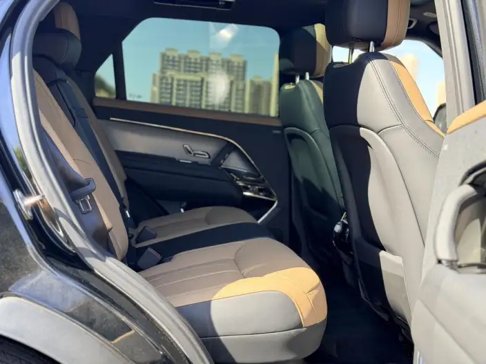 Range Rover Sport 2023 Model 3.0 L6 DYNAMIC HSE – фото 10