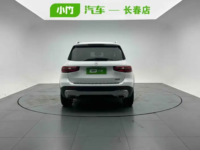 Mercedes-Benz GLB 2021 Model GLB 180 Fashion Model – фото 4