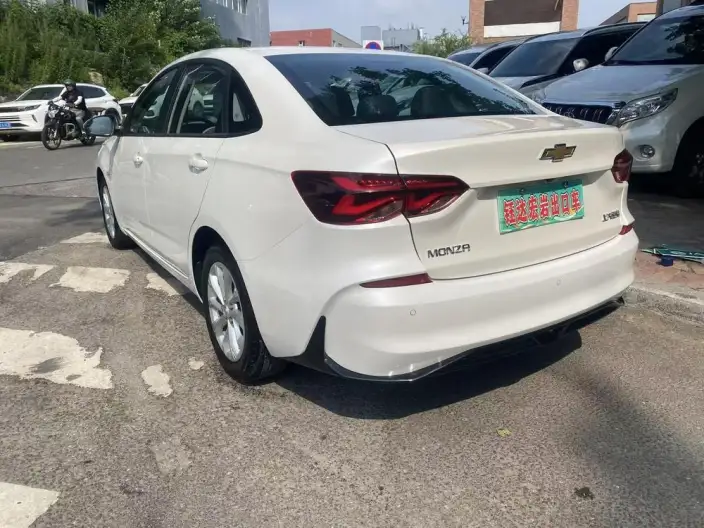 Chevrolet Corolla 2023 Model 1.5L DCT Yuexiang Edition – фото 4