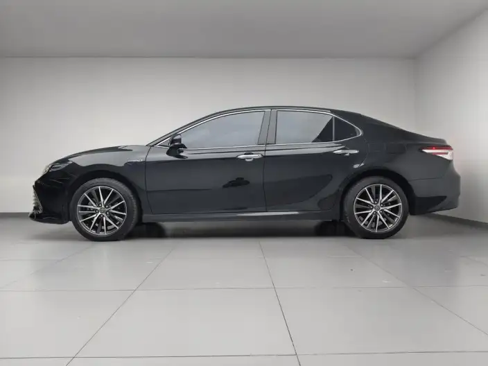 Toyota Camry 2021 Model Hybrid 2.5HG Deluxe Edition – фото 4