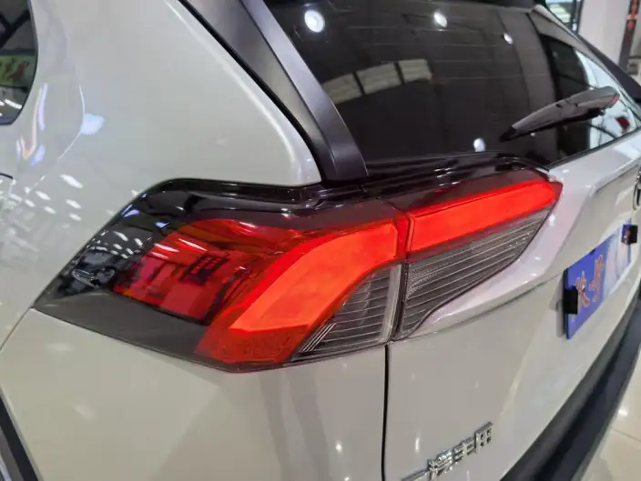 Toyota RAV4 2021 Model Hybrid 2.5L CVT 2WD Elite Edition – фото 9